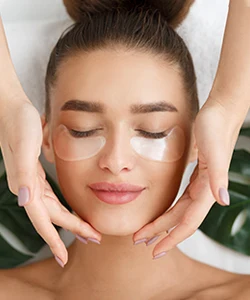 PURE NATURAL NAIL SPA